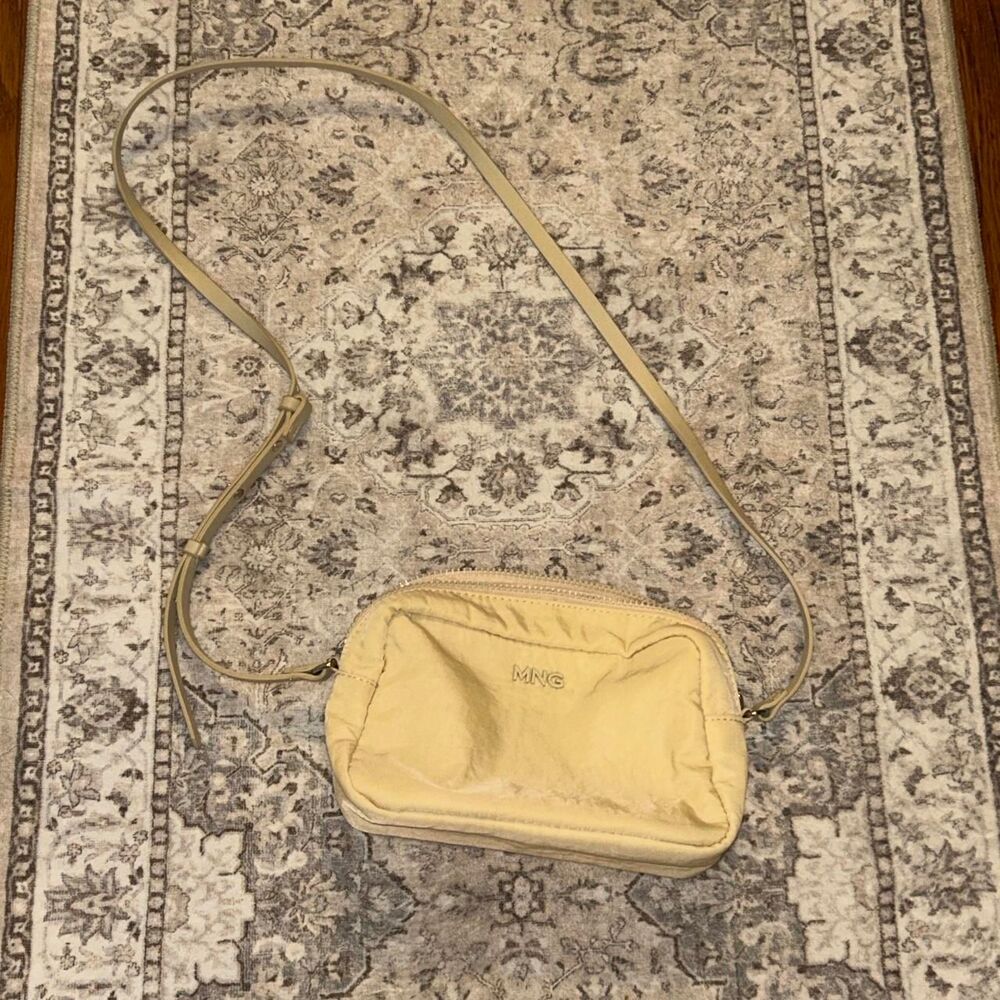 Mango cream & yellow crossbody bag nylon #mango #crossbody